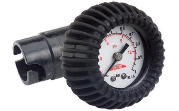 Проходной манометр для лодки с байонетным разъемом  SP90 1.0 бар